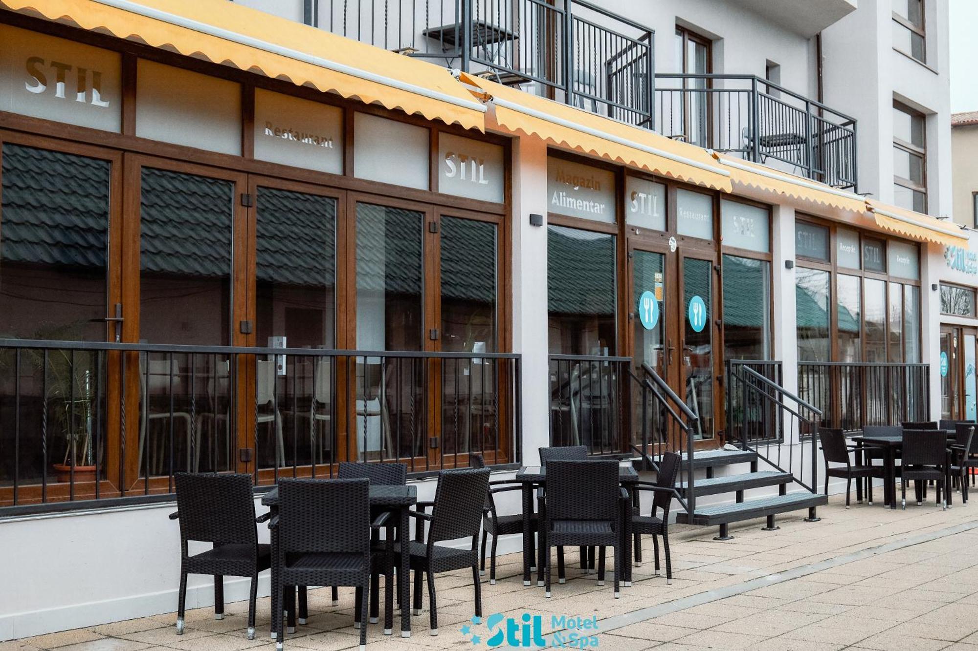 Stil Motel & Spa Tasnad Exterior photo